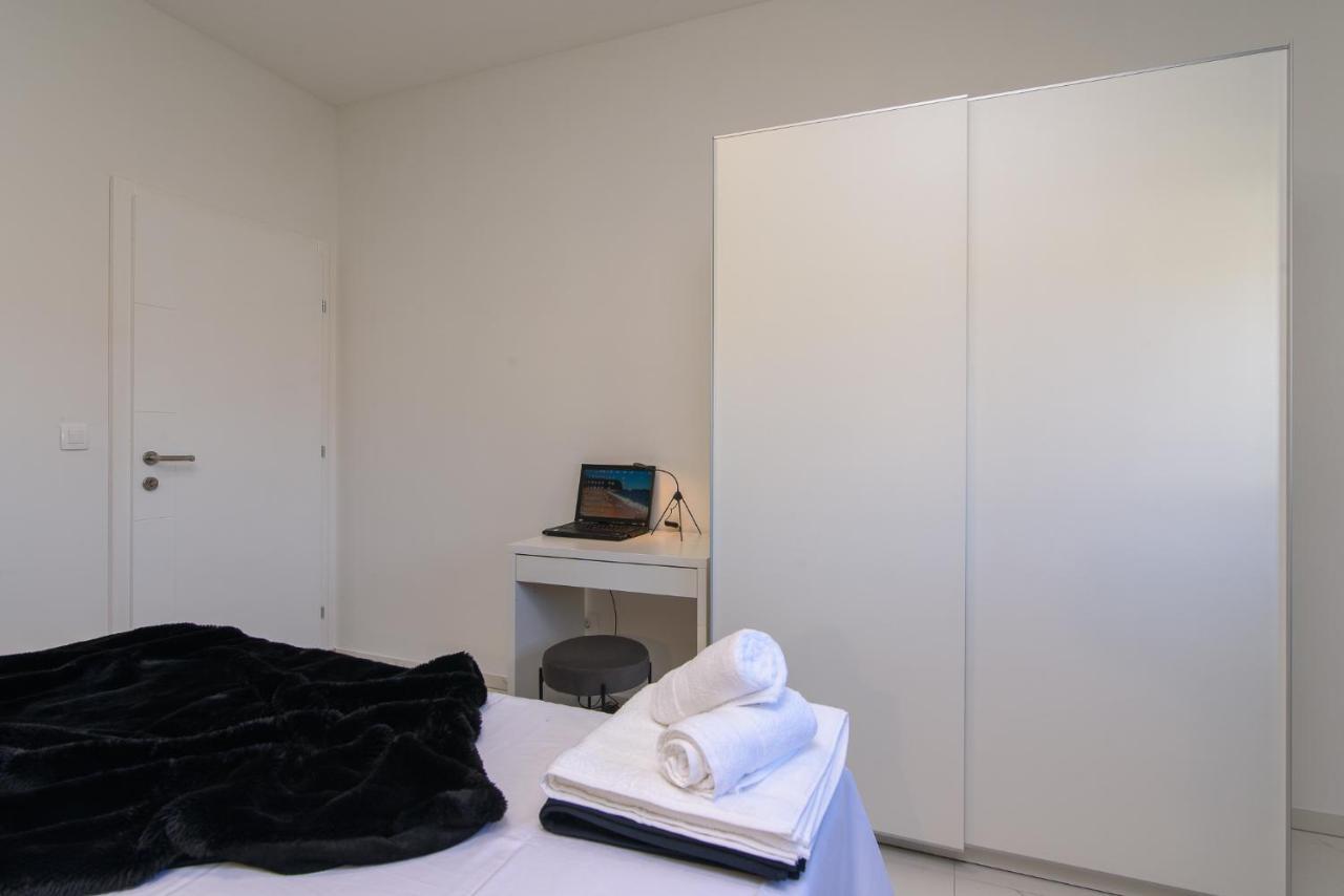 Batinic Apartments คาชเตลา ภายนอก รูปภาพ
