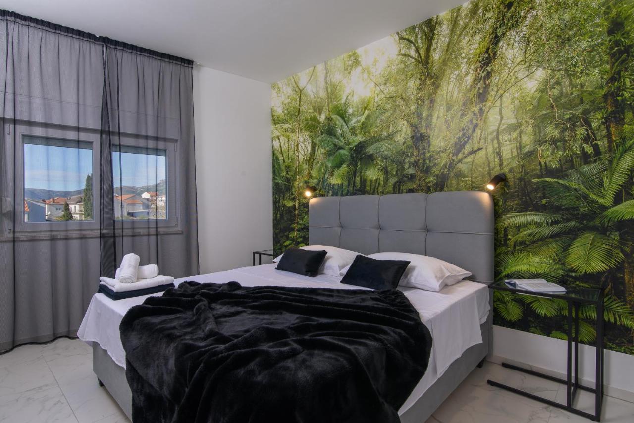 Batinic Apartments คาชเตลา ภายนอก รูปภาพ